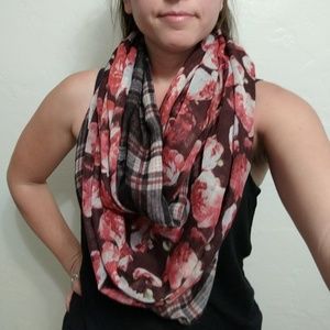 Infinity scarf